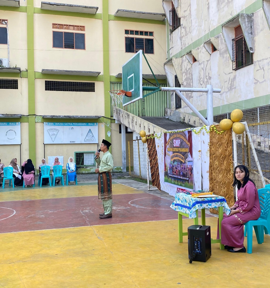 Panggung Kreasi Siswa dan Pembagian Rapor